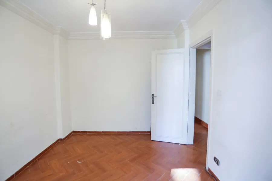 Apartment for sale 150m Miami (Branched from Khaled Abn Elwaleed st.)