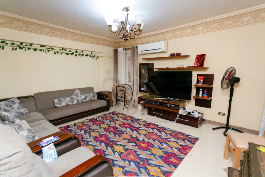 شقة للبيع 200 م الابراهيميه (ش الحجاز)