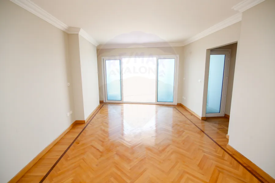 Apartment for sale 340m Stanly (Directly on the sea- brand building)