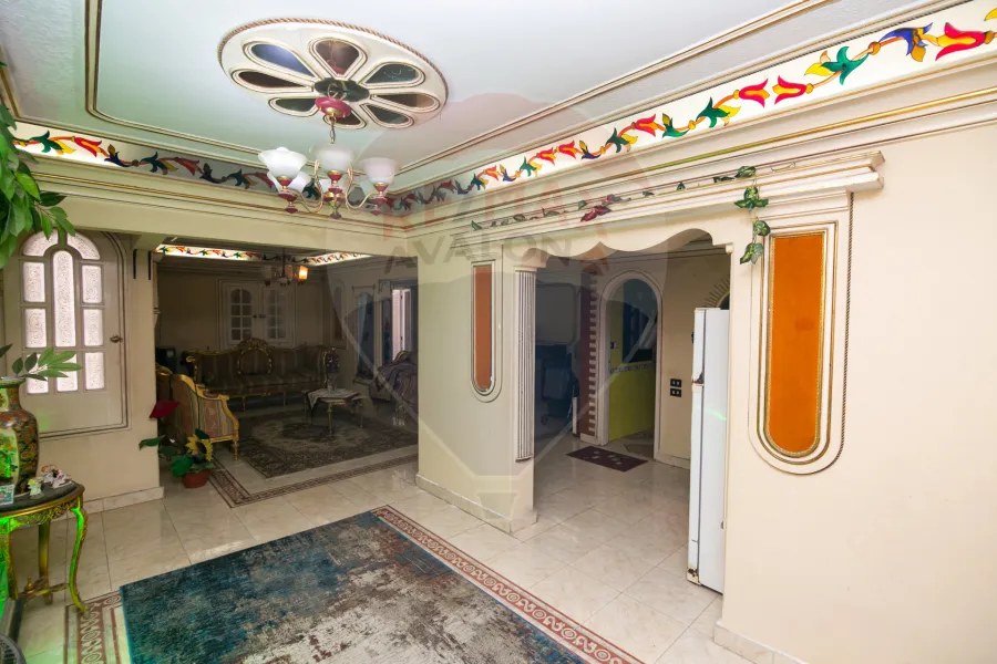 Apartment for sale 250 m Al-Sa'aa (Awlyaa elrahman st.)