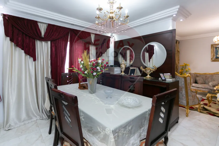 شقة للبيع 260م سيدى جابر (خطوات من مصطفى كامل)