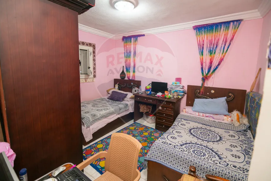 شقة للبيع 180 م سيدي بشر (محمد نجيب)