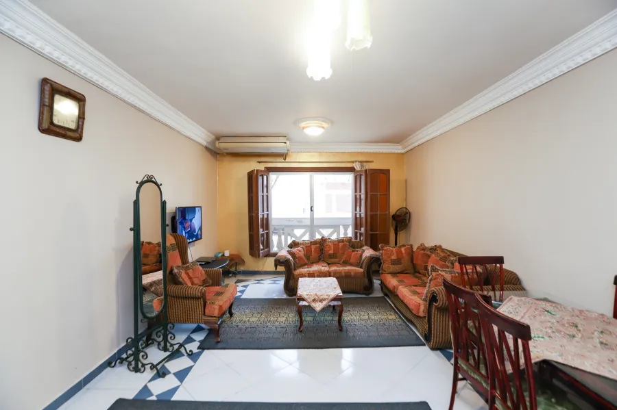 Duplex apartment for sale 120m El-Mandra (Idris St.)