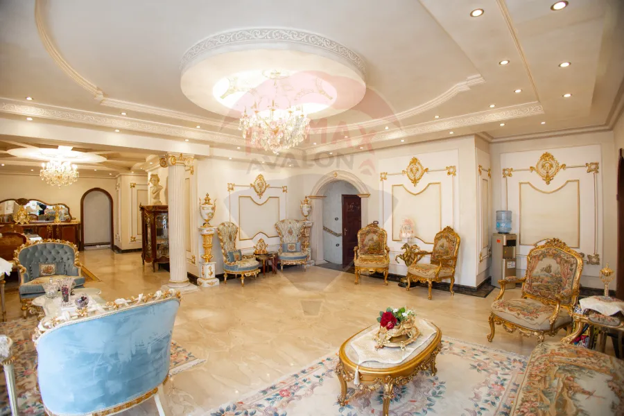 Penthouse apartment for sale 440 m Al Asafra (directly on the sea - Brand Building)