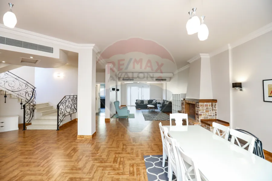 Villa for sale 340 m (Mirosa Compound) Beside Carrefour City Center and Designia Mall