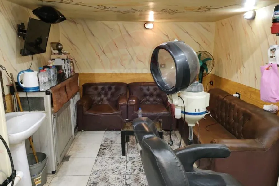 Shop for sale 20m Sidi bisher (branched from gmal abdelnasr)