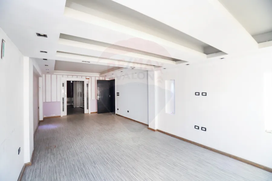 شقة دوبلكس للبيع 400 م لوران (ش محمد صدقي)