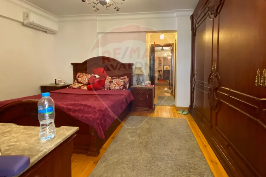 شقة للايجار 172 م مصطفى كامل (أمام كيروسيز مول)