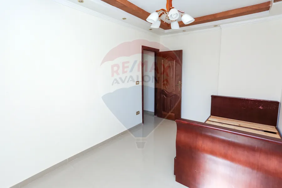 شقة للبيع 135 م ميامي (ش مسجد الرياض)