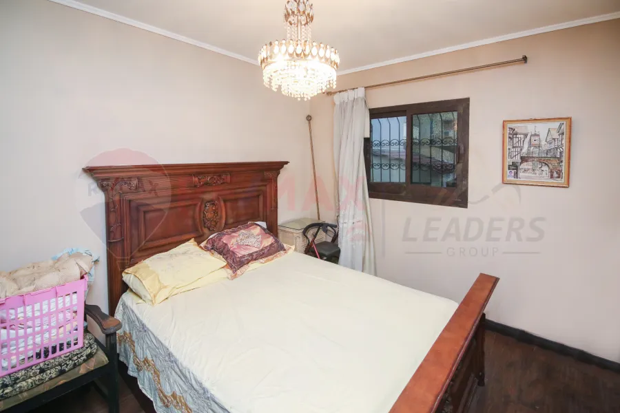 Apartment for sale 195 m Roushdy (directly on the tram)