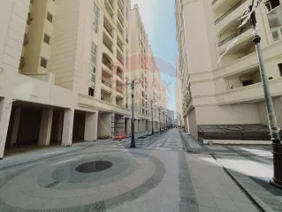 شقة للإيجار 170م سموحة (كومباوند الصيادلة)