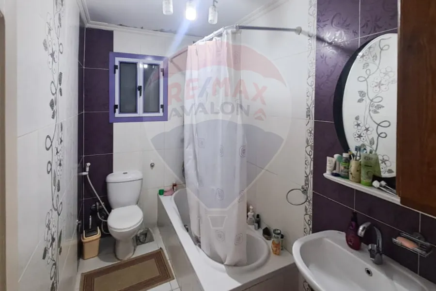 شقة للبيع 115 م سموحة (ش النصر)