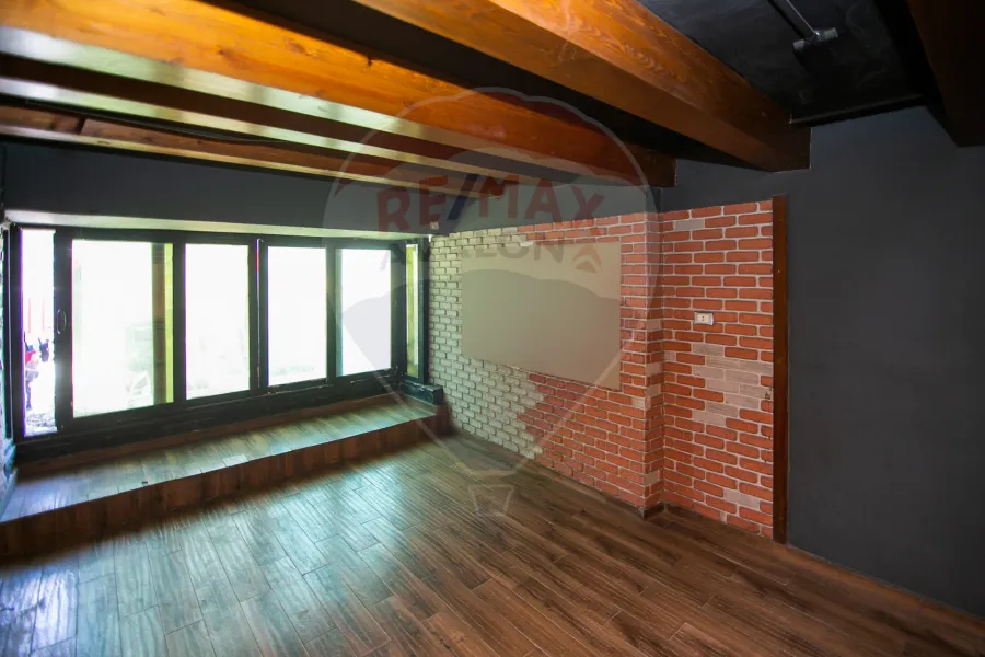 Shop for rent 50 m Sidi Bishr (Army Road)