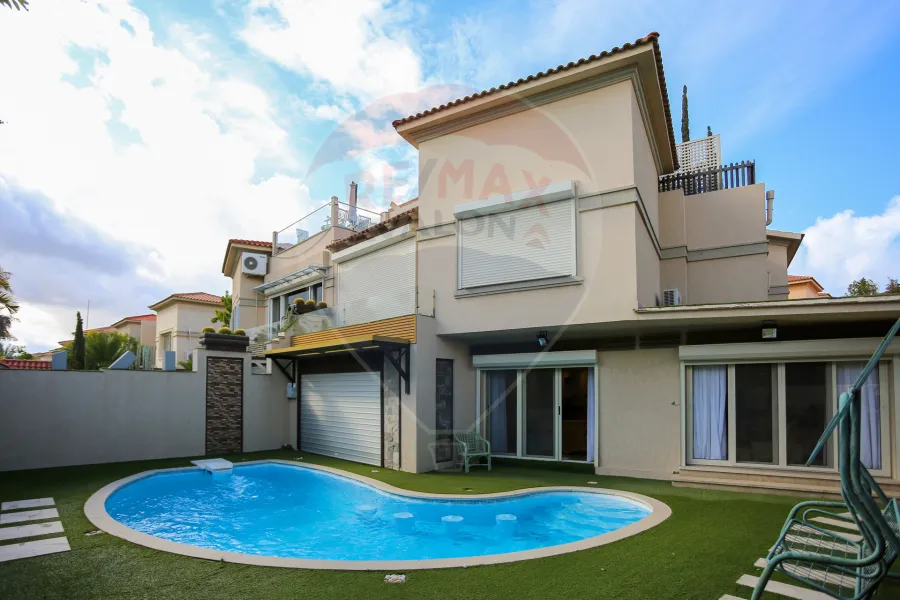 فيلا توين هاوس للبيع 415 م كينج مريوط (اليكس ويست - انطونيادس)