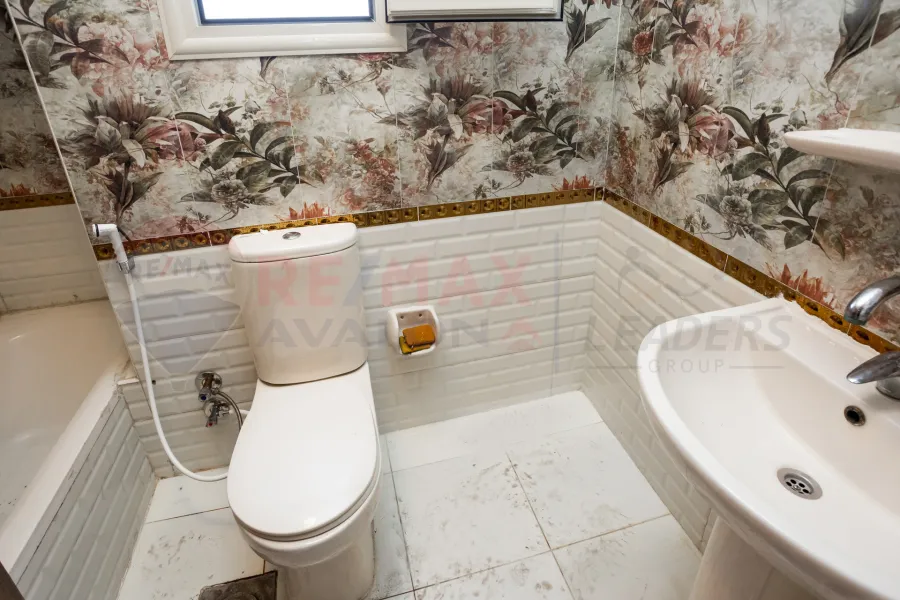 Apartment for rent 130 m Wabour El Mayah (Fouad Al Khatib St.)