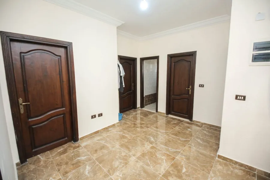 Villa 470m for Sale or Rent (King Marriot)