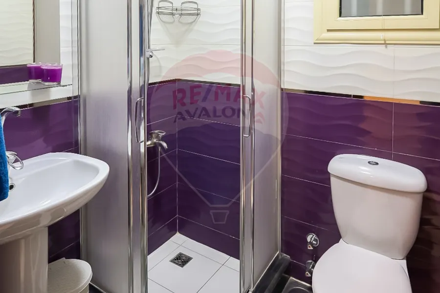 Apartment for sale 210 m Kafr Abdo (Sakinah bant Elhussin st.)