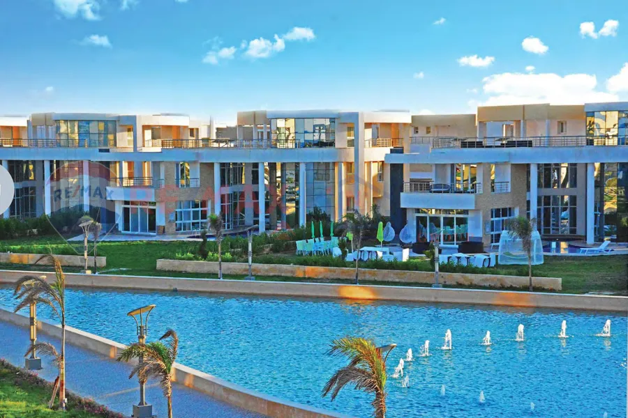 Chalet + roof for sale North Coast (Marseilia Beach 4 - sidi Abdelrahman) 85 m chalet + 85 m roof