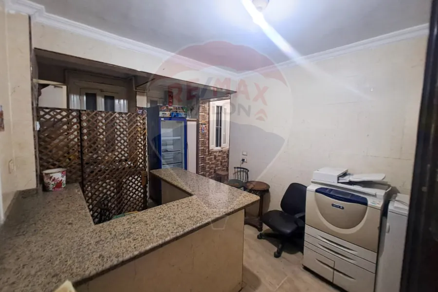 Administrative Center for sale 135 m Sidi Gaber (directly on the tram)