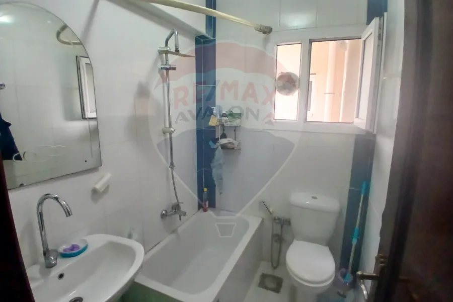 Apartment for sale 170 m Kafr Abdo (Amir El-Behar St)