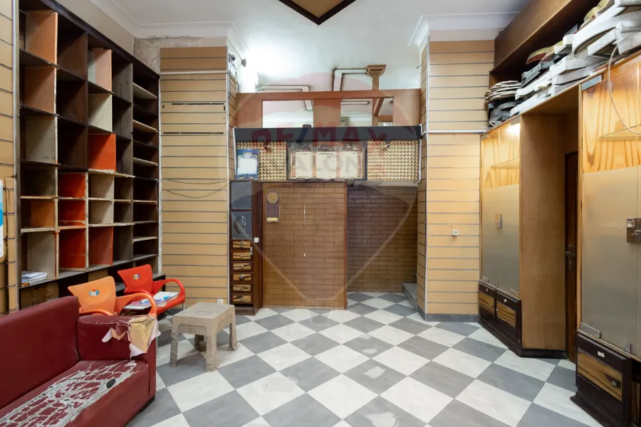 Commercial shop + up floor for sale 85 m Sidi beshr (mohamed najeeb street)