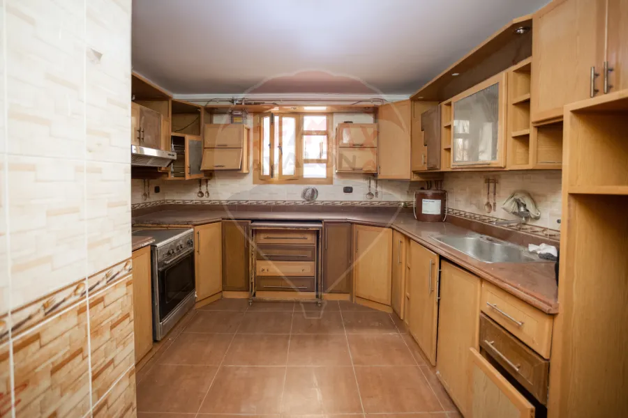 Apartment for sale 200 m Smouha (Hilton St.)