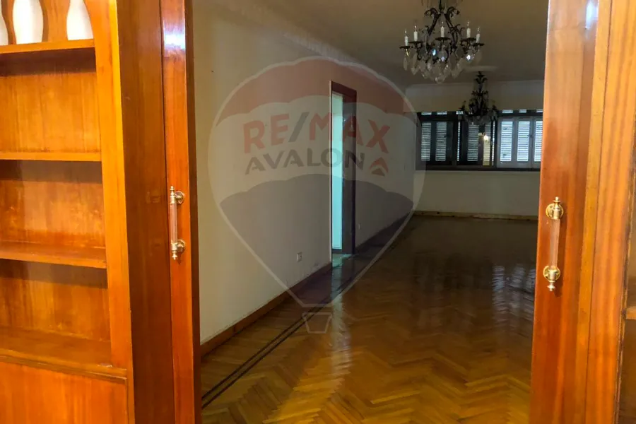 شقة للبيع 120 م سموحة (خطوات من مول زهران)