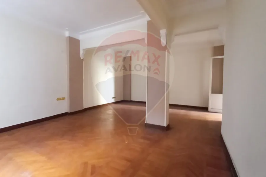 Apartment for rent 120 m Sidi Bishr Al-Tram (Third number from the sea)