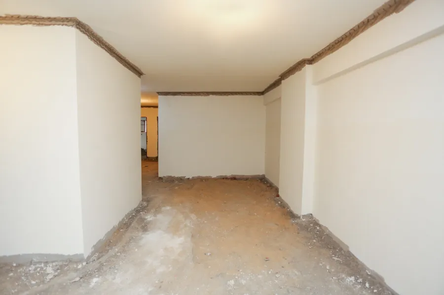 Apartment for sale 220 m camp caesar ( Tiba St.)