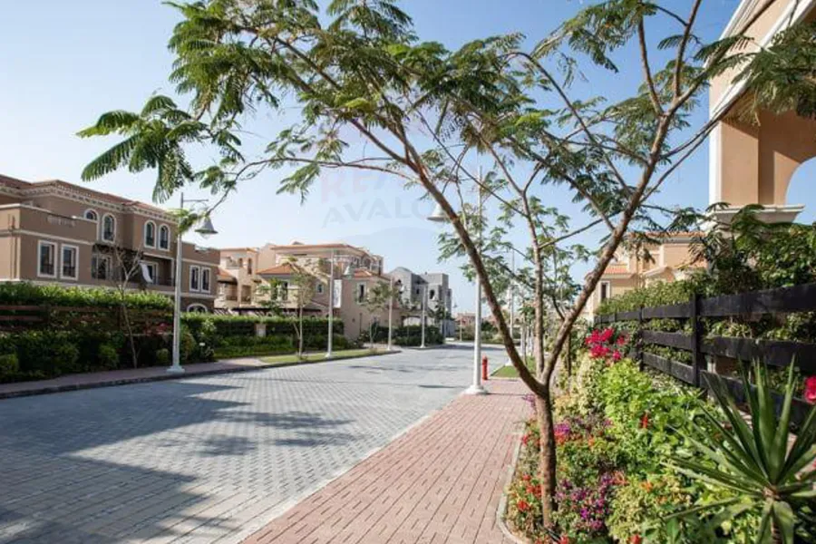 فيلا توين هاوس  للبيع  258 م  الكينج ماريوت (كمباوند جيوار )