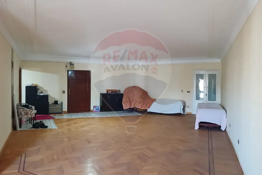 Apartment for rent 250 m Smouha (Kamal El Din Salah St.)