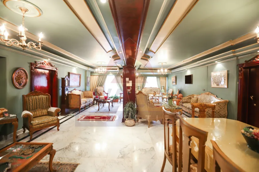 شقة للبيع 288 م فليمنج ( فيو مفتوح الترام  )