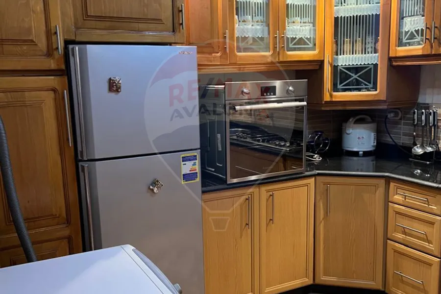 شقة مرخصة للبيع 140 م وابور المياه (متفرع من ش جلال الدين الدسوقي)