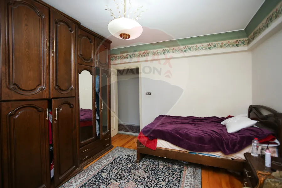 r sale 175 m Kafr Abdo (Mohamed Safwat St)