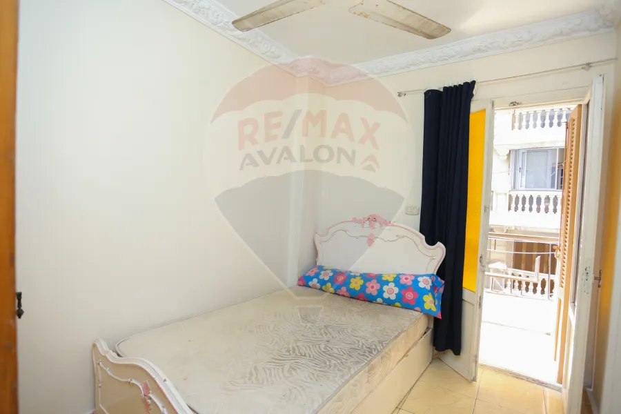 شقة للبيع  120 م  ميامي (ش خالد بن الوليد)