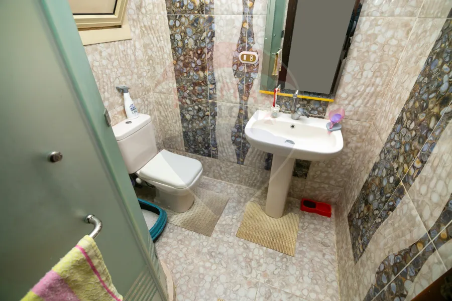 شقة للبيع 150 م كفر عبده (ش إبراهيم راجي)