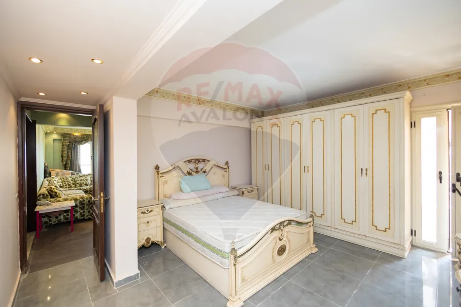 Apartment for sale 240 m Moharam Bek (Moharam Basha district)