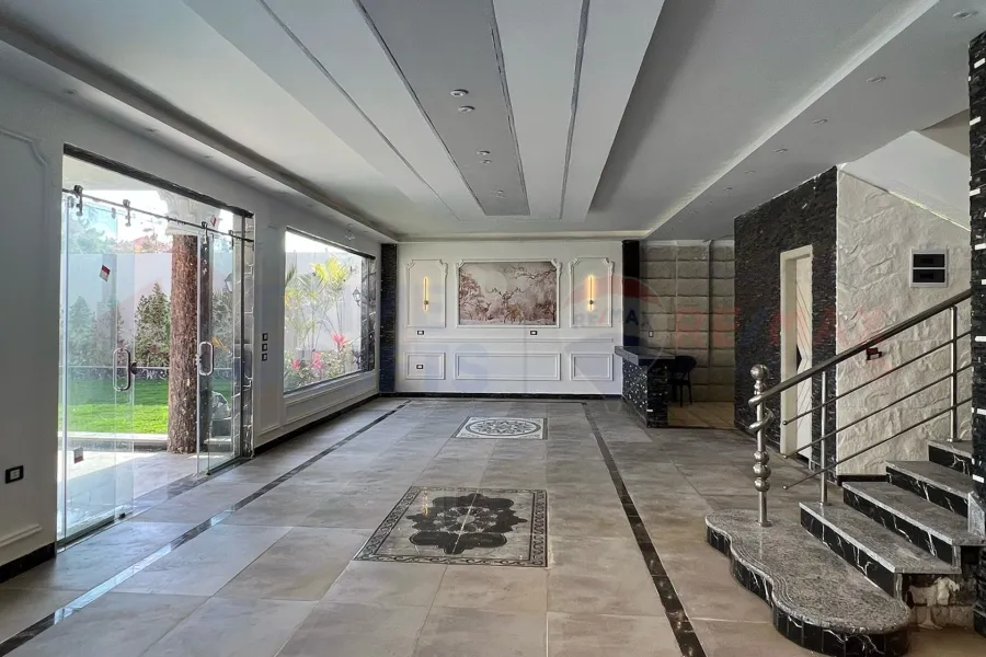 فيلا ستاند الون للبيع 520 م كينج مريوط (ش رشيد محمد رشيد)