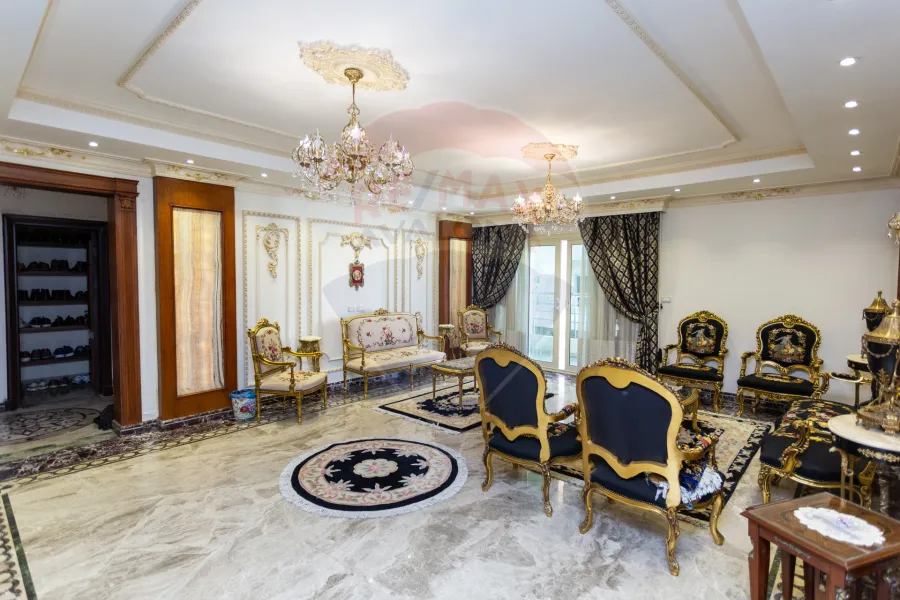 Duplex Apartment for sale 330 m Louran