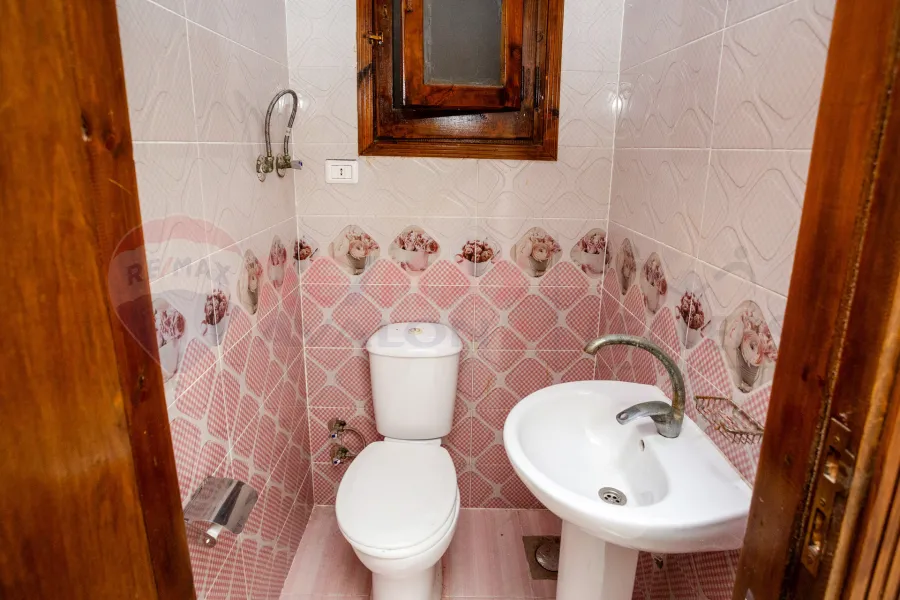 شقة للبيع 162 م  سابا باشا (ش خليل مطران)