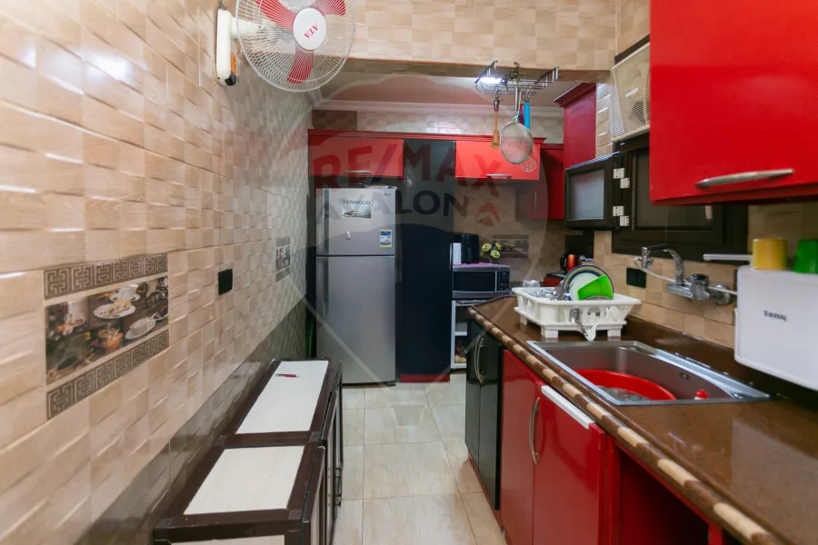 شقة للبيع 260م سيدى جابر (خطوات من مصطفى كامل)