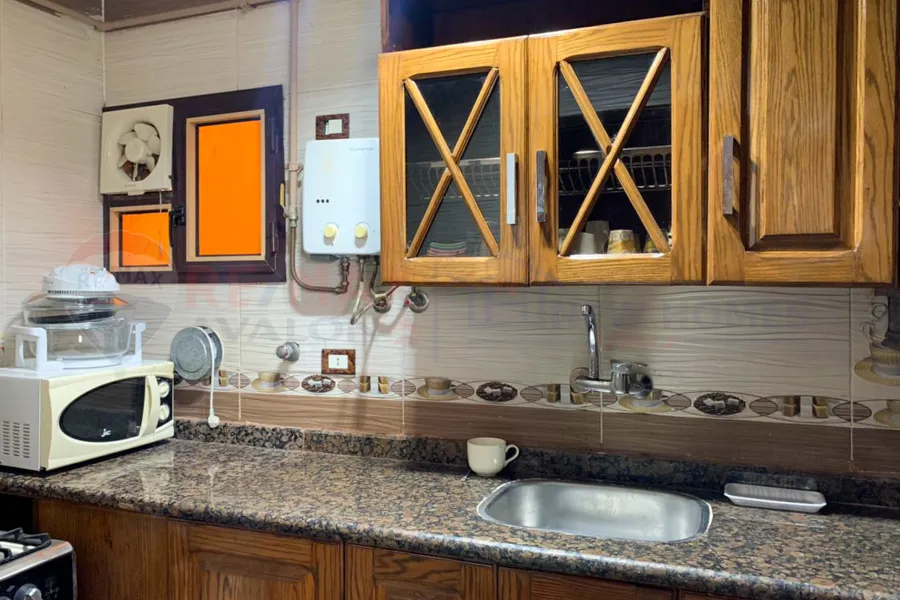 Furnushed apartment for rent 130 m Raml Station (Fouad st.)