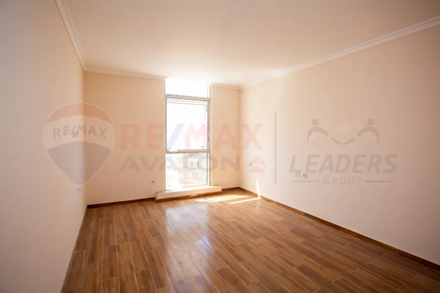 شقة للبيع 209 م سموحة (جراند فيو)