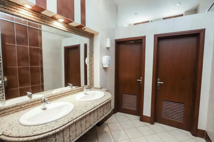 Commercial Property For Sale 327m Smouha (Commercial Market