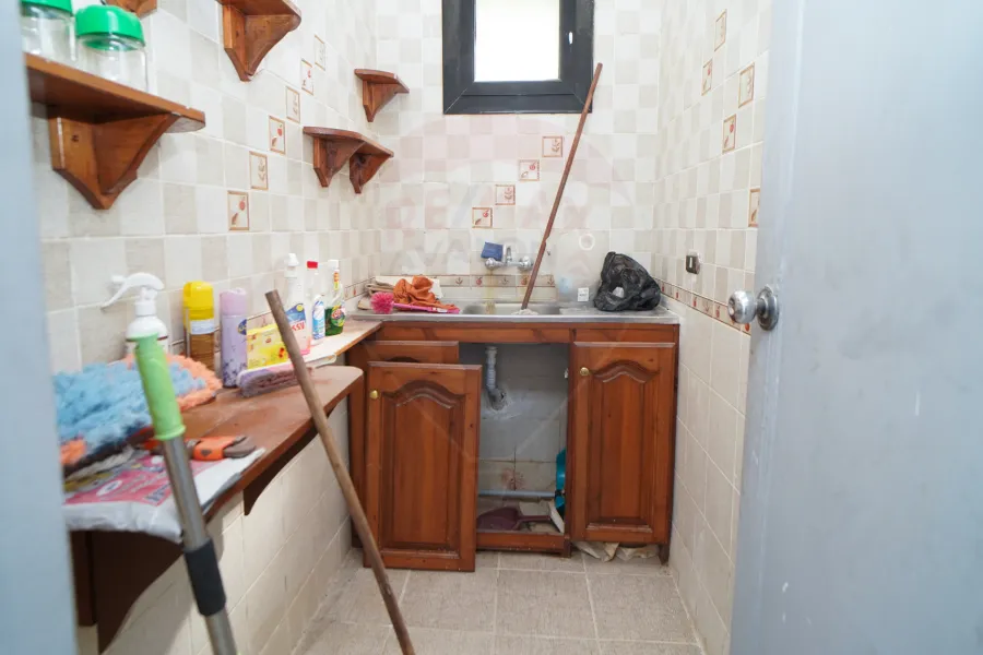 (فرصة إستثمارية) مصنع للبيع 2,164 م برج العرب الجديدة (المنطقة الصناعية الرابعة)