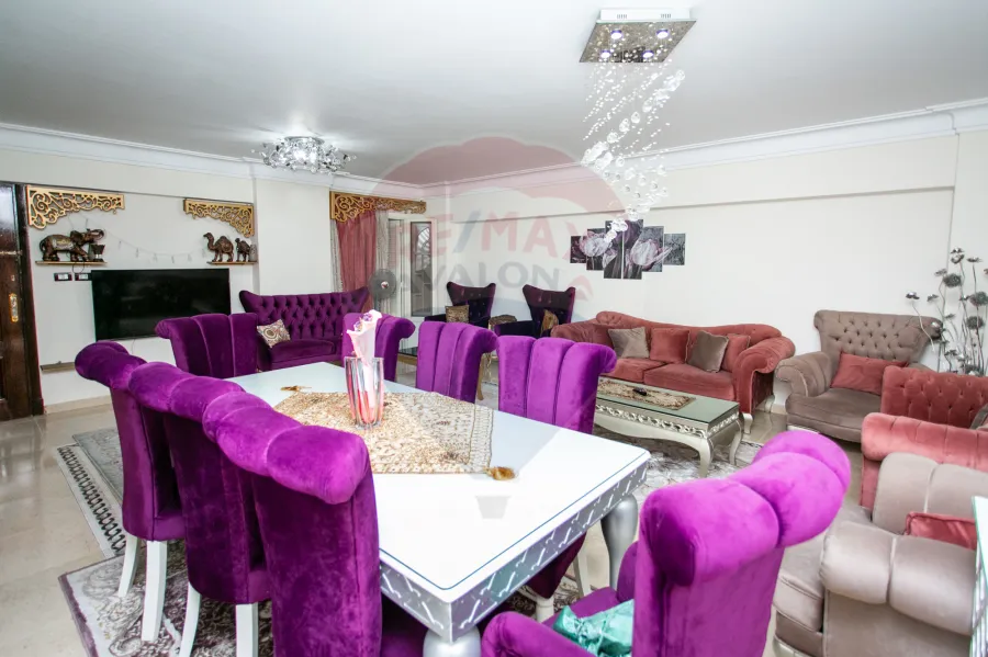 شقة للبيع 125 م  جناكليس (ش مرتضي)