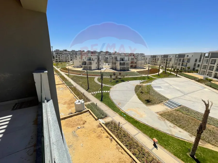 بنتهاوس شالية للبيع (مزارين - العلمين) 97 م