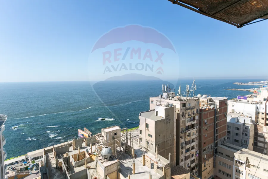 شقة للبيع 500 م سبورتنج (ش اللخمي)