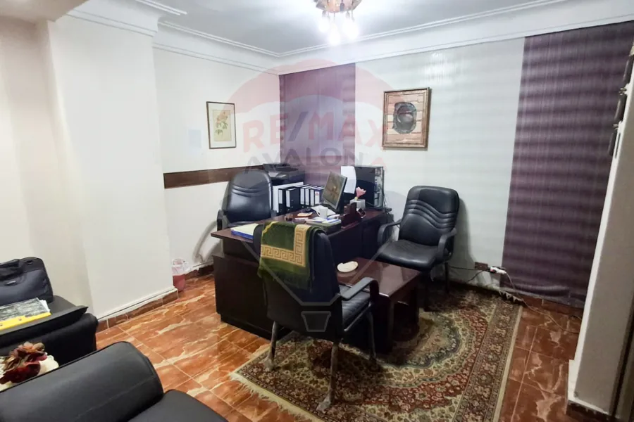 شقة للبيع 120 م  فلمنج (ش مصطفي كامل)