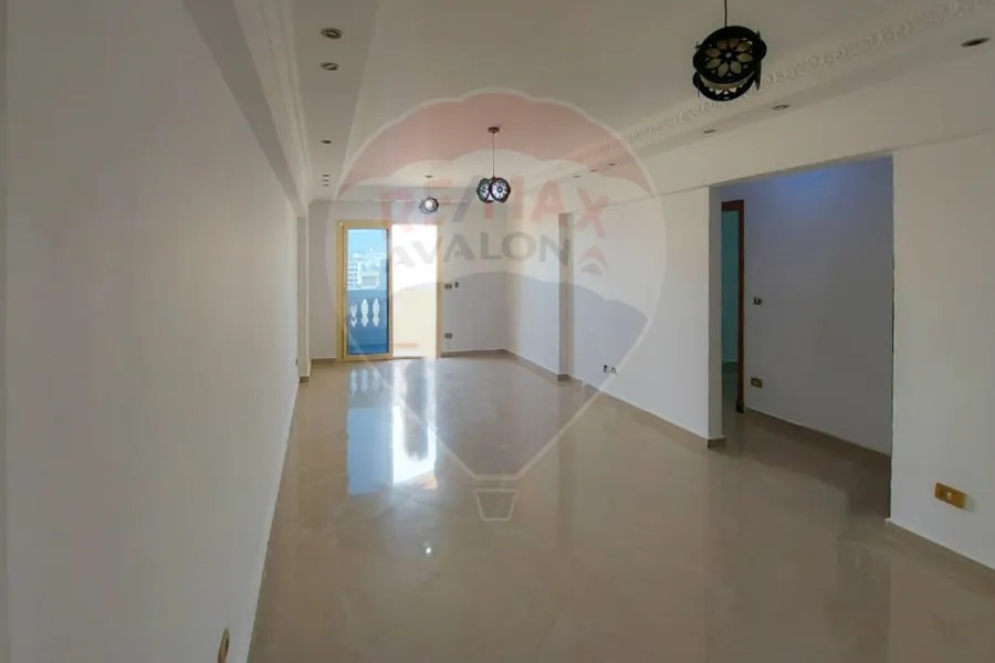 Apartment for sale 140 m Lauran (the second number from the sea)